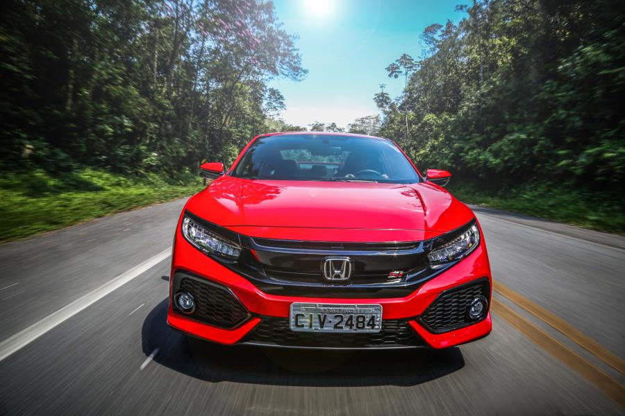  Honda Civic Si Coupe (FC3) 2018 года  (LA) (фото 9 из 20)